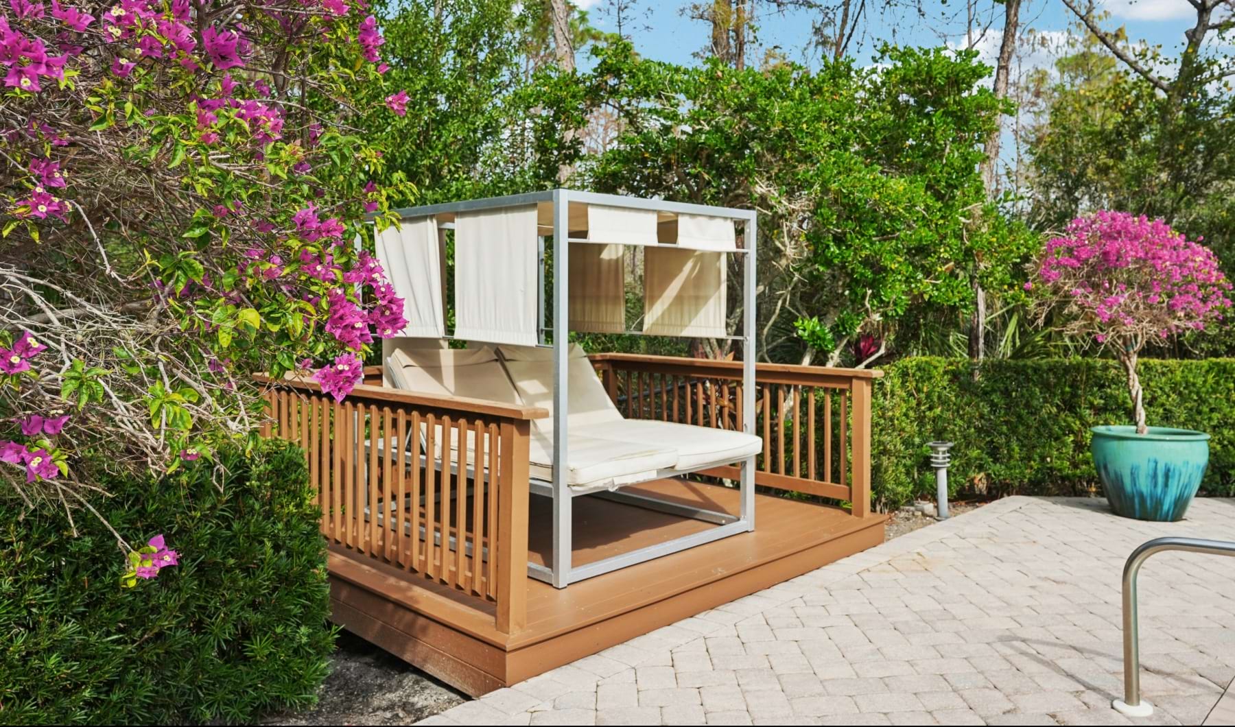 Meadow Brook Preserve poolside cabana - Naples, FL